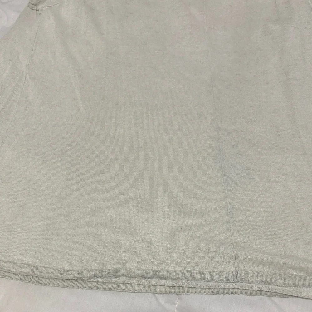 Eileen Fisher Tri-Blend Cream-Gray V-Neck Short Sleeve Top - Picture 14 of 15